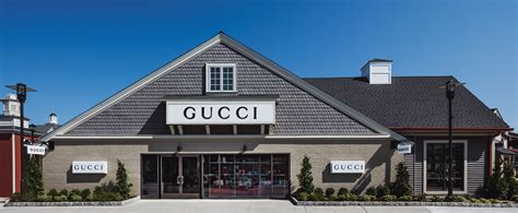 gucci outlet woodbury commons